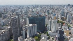 edificio-copan,-predio-iconico-do-centro-de-sp,-tem-mais-unidades-habitacionais-do-que-254-cidades-do-brasil