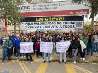 funcionarios-e-professores-de-etecs-e-fatecs-aderem-a-greve-no-interior-de-sp